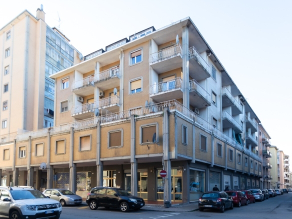 Casa in vendita a Vercelli, via Macchiavelli